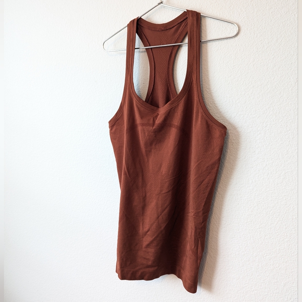 Lululemon Racerback Run Tank - Picture 2 of 6